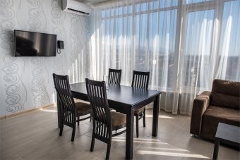 Apartments: Photo 3